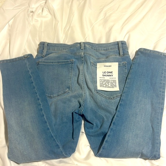 FRAME LE ONE SKINNY mid rise jeans - Picture 3 of 9